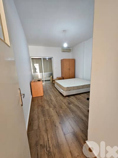 APARTMENT IN ACHRAFIEH , SOLAR PANELS (350SQ) 4 BEDS , (AC-959)