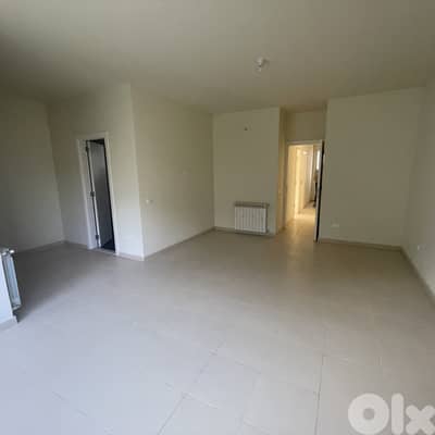 Apartment for sale in Ain Aar شقة للبيع في عين عار