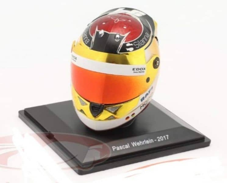 Pascal Wehrrlein (Team Sauber 2017) diecast plastic model 1:5 0