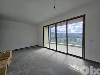 Garden Apartment for sale in Baabdat شقة مع جنينة في بعبدات