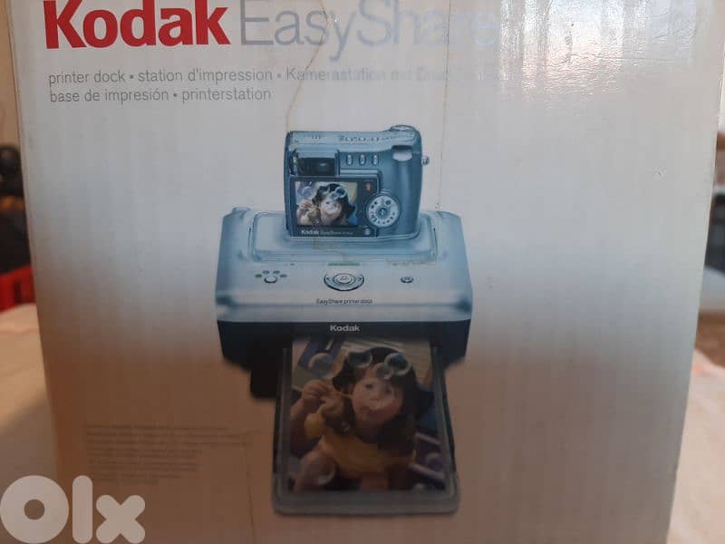 kodak EasyShare camera with photo printer 11
