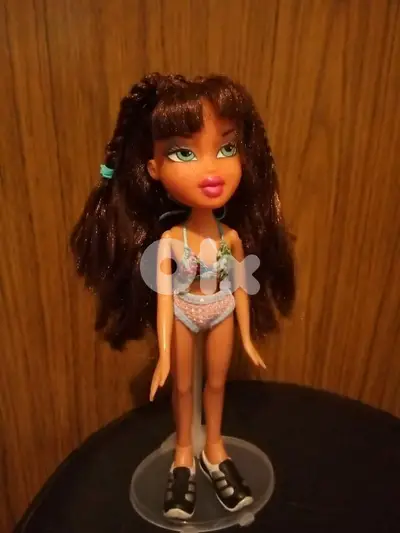 BRATZ SUN KISSED SUMMER Dana MGA Great doll04+Own swim wear+Kickers=33
