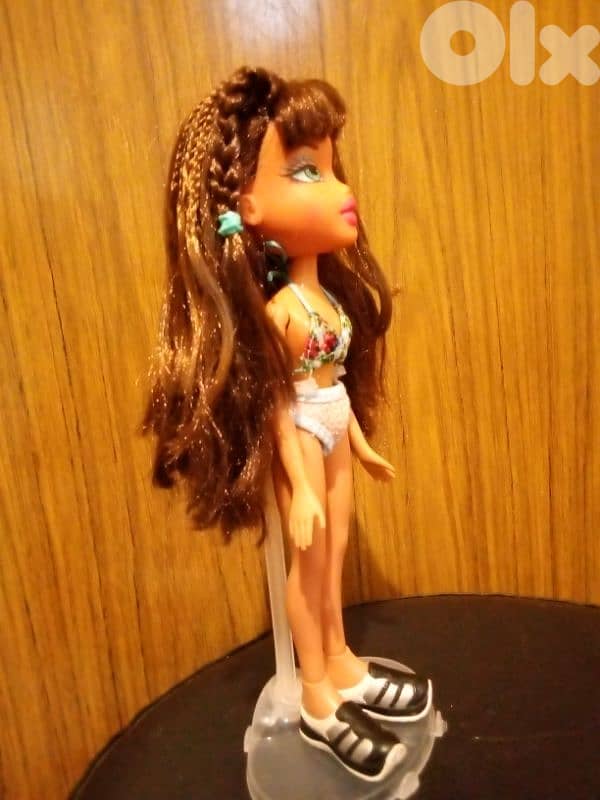 BRATZ SUN KISSED SUMMER Dana MGA Great doll04+Own swim wear+Kickers=33 2