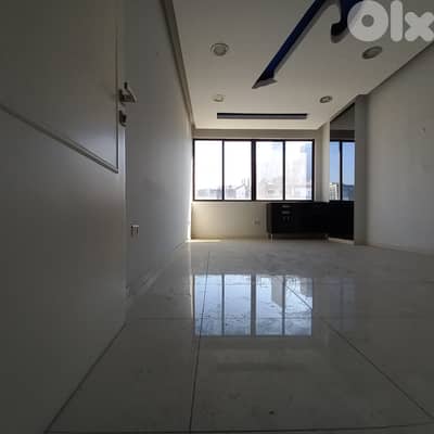 Office for Rent in Zalka-Sea Side مكتب للإيجار في الزلقا-جهة البحر