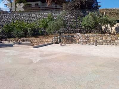 House for sale in Bhamdoun منزل للبيع في بحمدون