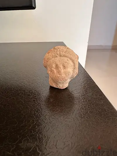 Roman/ Phoenician antique figurine انتيك روماني/ فينيقي
