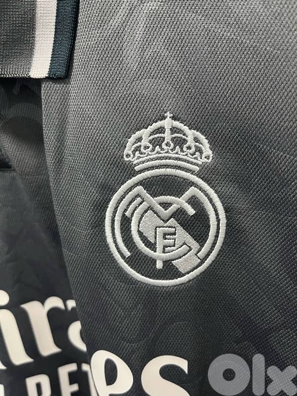Real Madrid Third adidas jersey 24/25 1