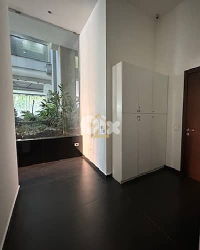 Showroom for rent in Jisr El Bacha LJ33 صالة عرض للإيجار في جسر الباشا