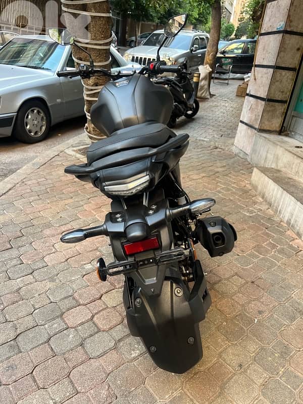 yamaha FZs 150 cc 2024 v 4 11