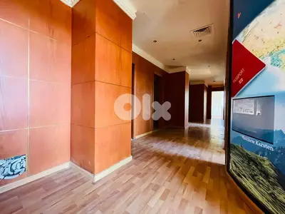 RAO26-5262 Office 170m2 for rent in Downtown Beirut, $ 2,450 cash