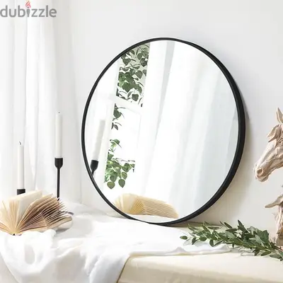 round mirror