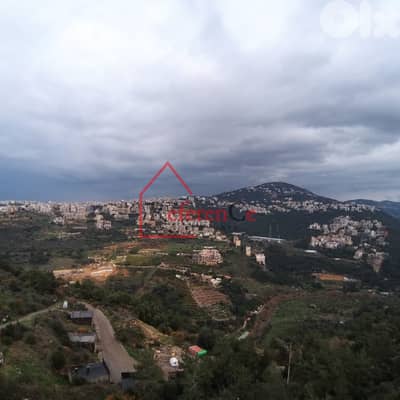 Apartment with terrace/view in Louaizeh شقة مع تراس/اطلالة في اللويزة