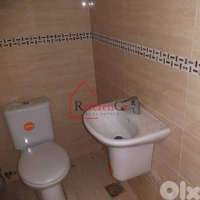 Apartment with terrace in Louaizeh شقة مع تراس في اللويزة