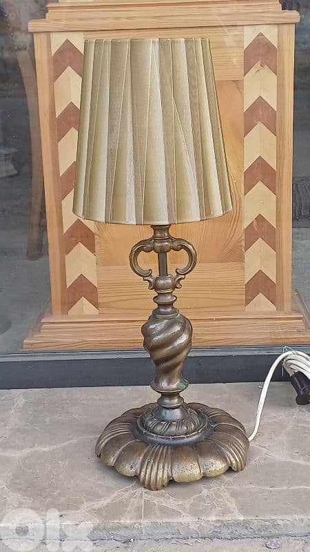 antique 0