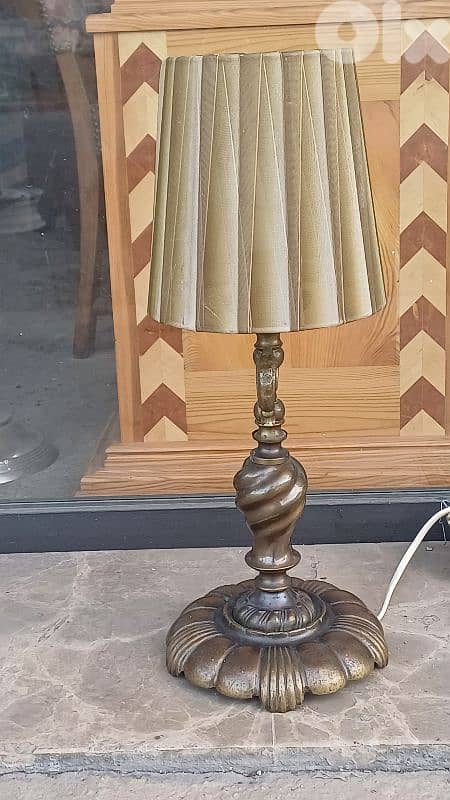 antique 7