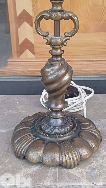 antique 9