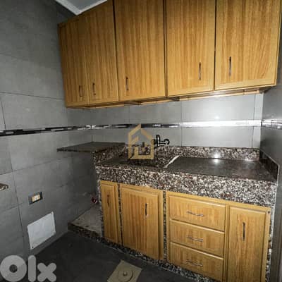 Shop for sale in Mar Elias ML93 محل للبيع في مار الياس