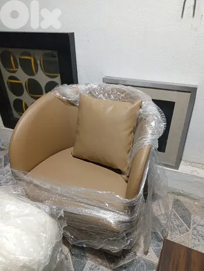 2 Spanish authentic leather armchairs