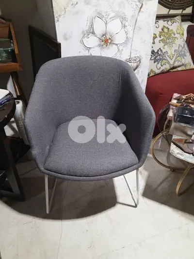 armchairs modern