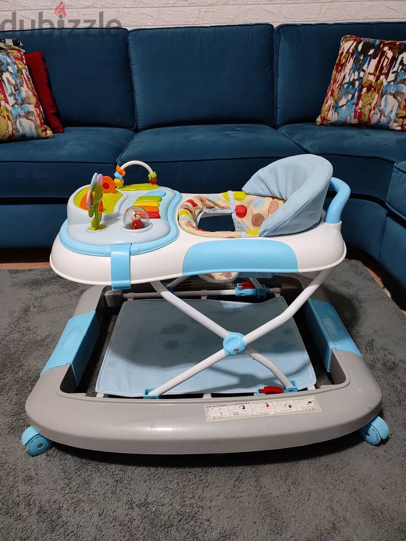 baby walker / marche bebe 0