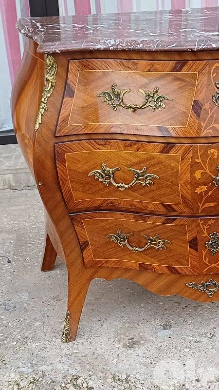 antique 4