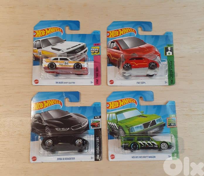 Hot Wheels diecast car model 1;64 3