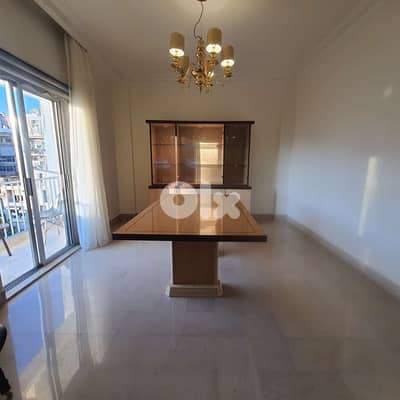 Apartment for sale in Mar Elias شقة للبيع في مار الياس