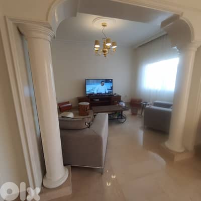 Apartment for sale in Mar Elias شقة للبيع في مار الياس