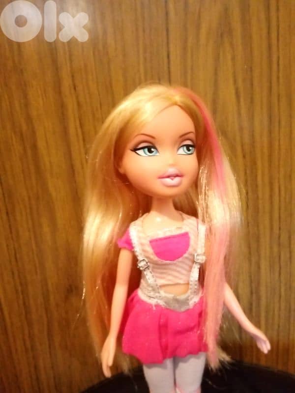 BRATZ ALL GLAMMED DESIGNER STREAKS CLOE Great MGA doll +Own Boots=35$ 3