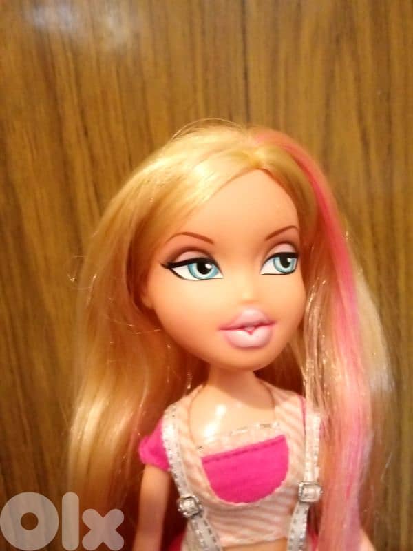 BRATZ ALL GLAMMED DESIGNER STREAKS CLOE Great MGA doll +Own Boots=35$ 0