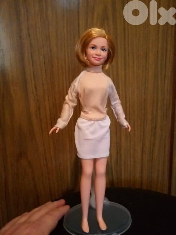 ASHLEY -OLSEN TWINS Mattel RARE As new doll year 1987 wearing=25$ 0