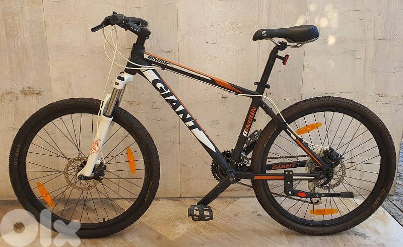 Giant Rincon 3x8 speed disc brakes lockout suspension 0