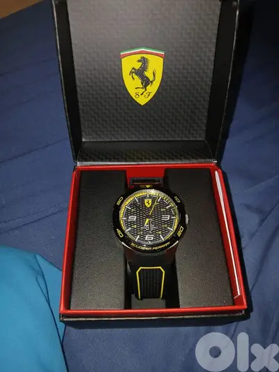 Scuderia ferrari watch