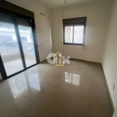 Apartment for sale in Sahel Alma RB122 شقة للبيع بساحل علما