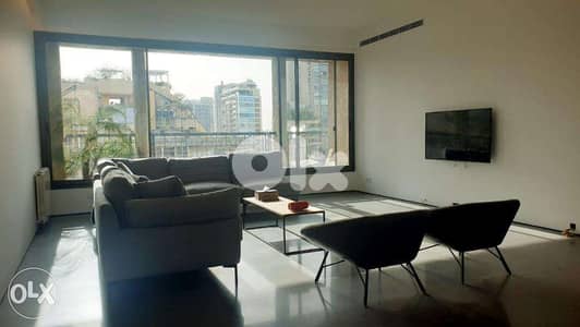 L07550 - Spacious Apartment for Sale in Achrafieh