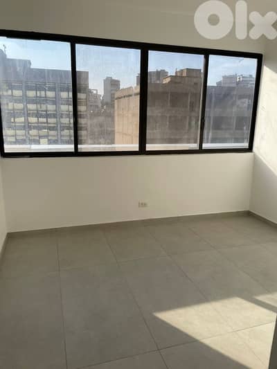 Office for rent in Dekweneh | 120 Sqm مكتب للاجار في الدكوانة