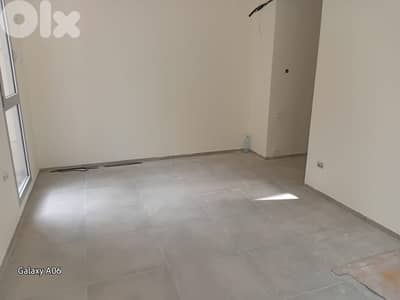 Duplex for sale in Monteverdi دوبليكس للبيع في منتيفيردي