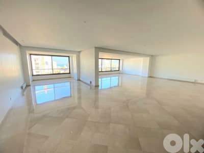 Apartment for sale in Monoe/ Spacious