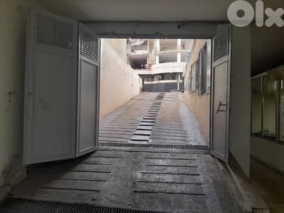 warehouse for sale in tayouneh مستودع للبيع في الطيونة