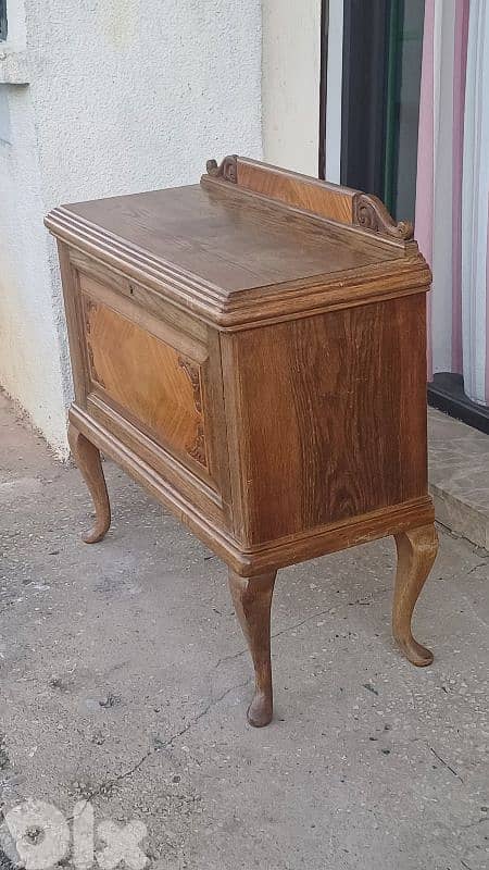 antique 2