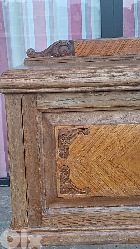 antique 7