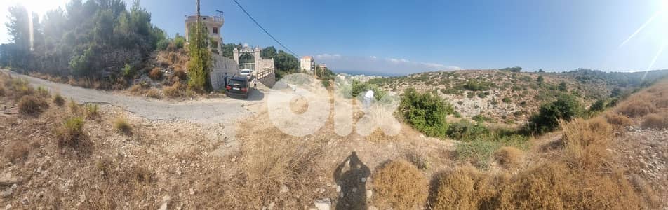 L16984 - 800 SQM Land For Sale in Basbina, Batroun