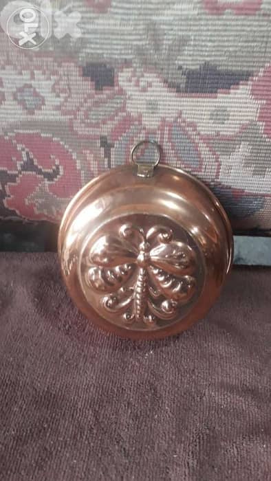 Antique 0