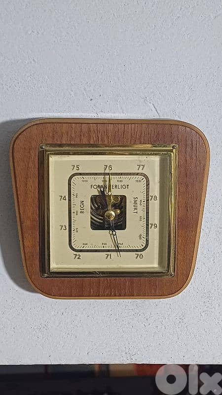 antique 0