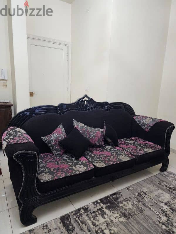 salon 350$ 4