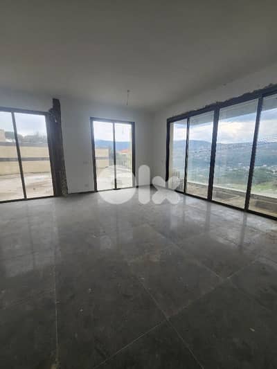apartment For sale in baabdet شقة للبيع في بعبدات