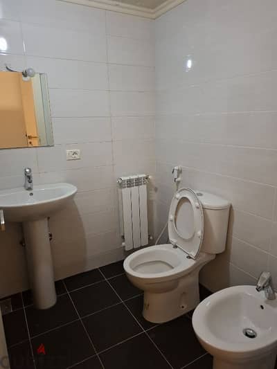 fully furnished studio for rent at the end of mkaless for 450$ monthly