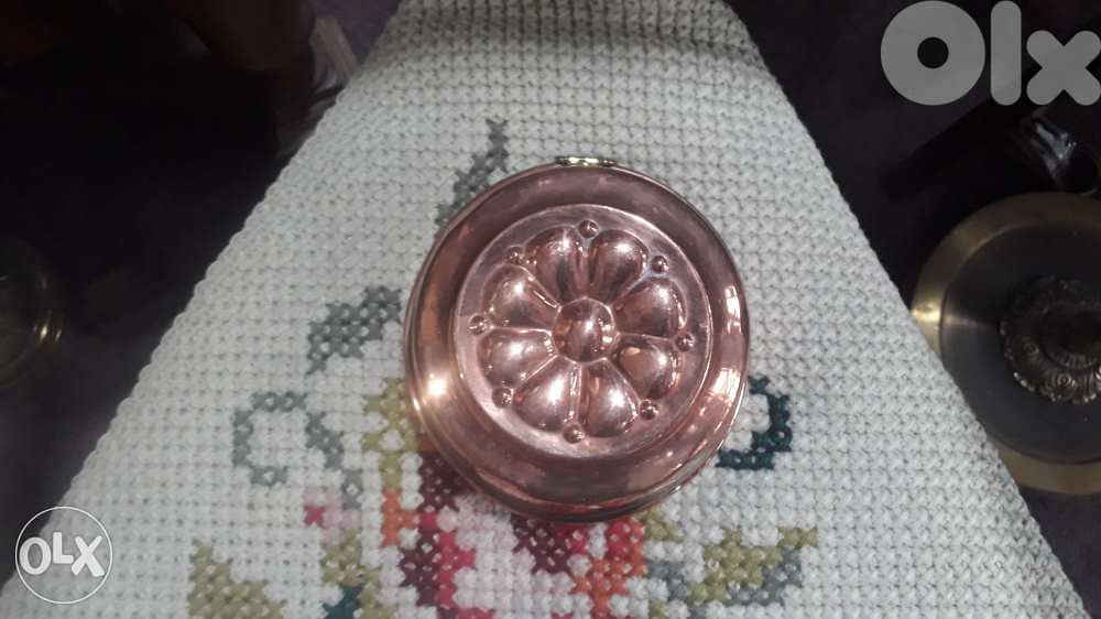 Antique 0