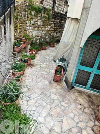 apartment For sale in broumana شقة للبيع في برمانا
