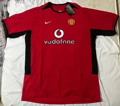 Manchester United 2003 Home Nike kit